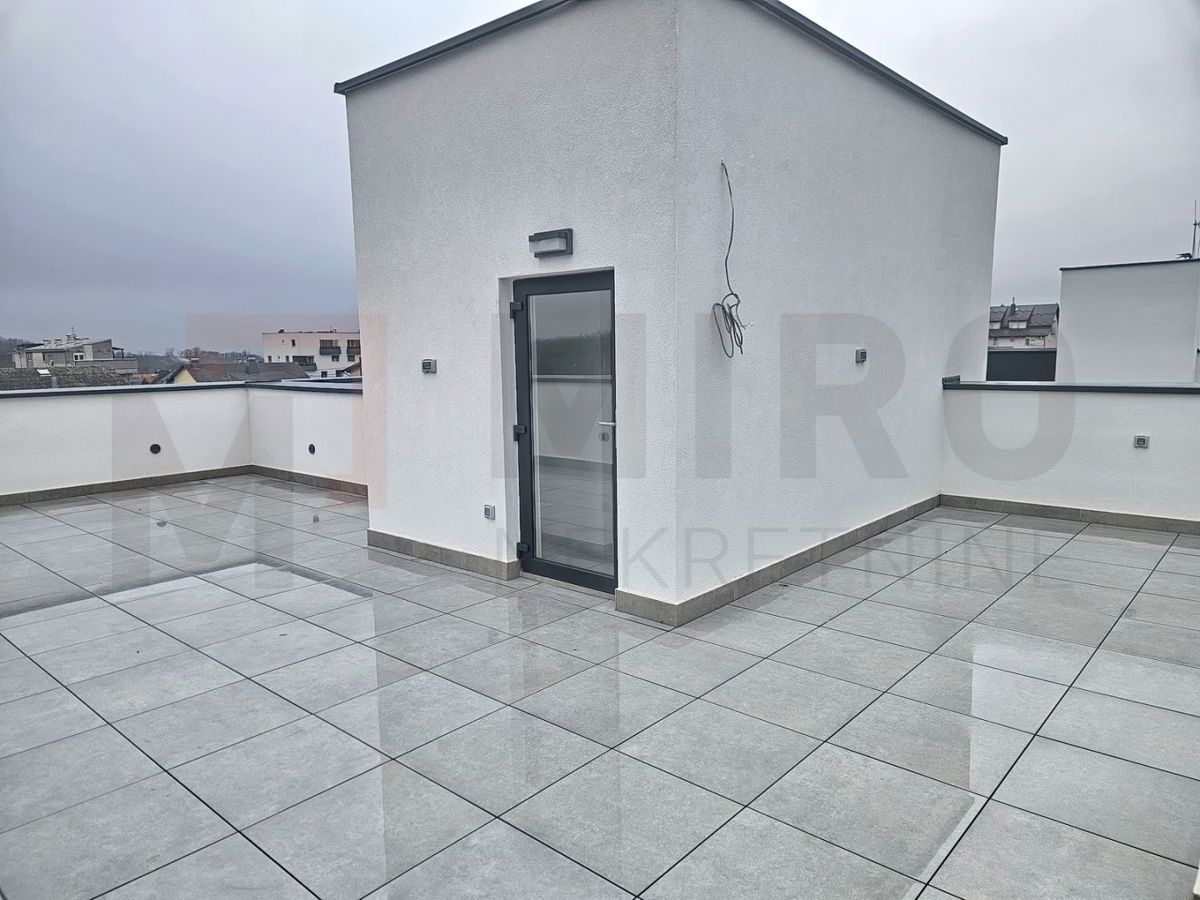 Zagreb, Sesvete, novo udobno stanovanje s strešno teraso!