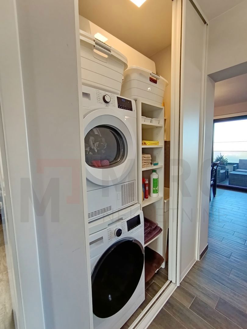 Malinska, opremljeno dvosobno stanovanje z razgledom!