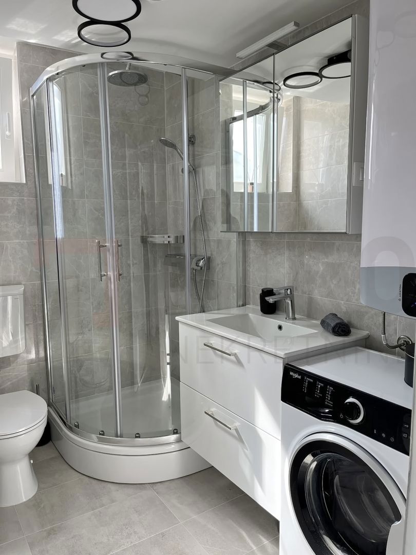 Malinska, na novo prenovljen dvosobni apartma z odprtim pogledom na morje!