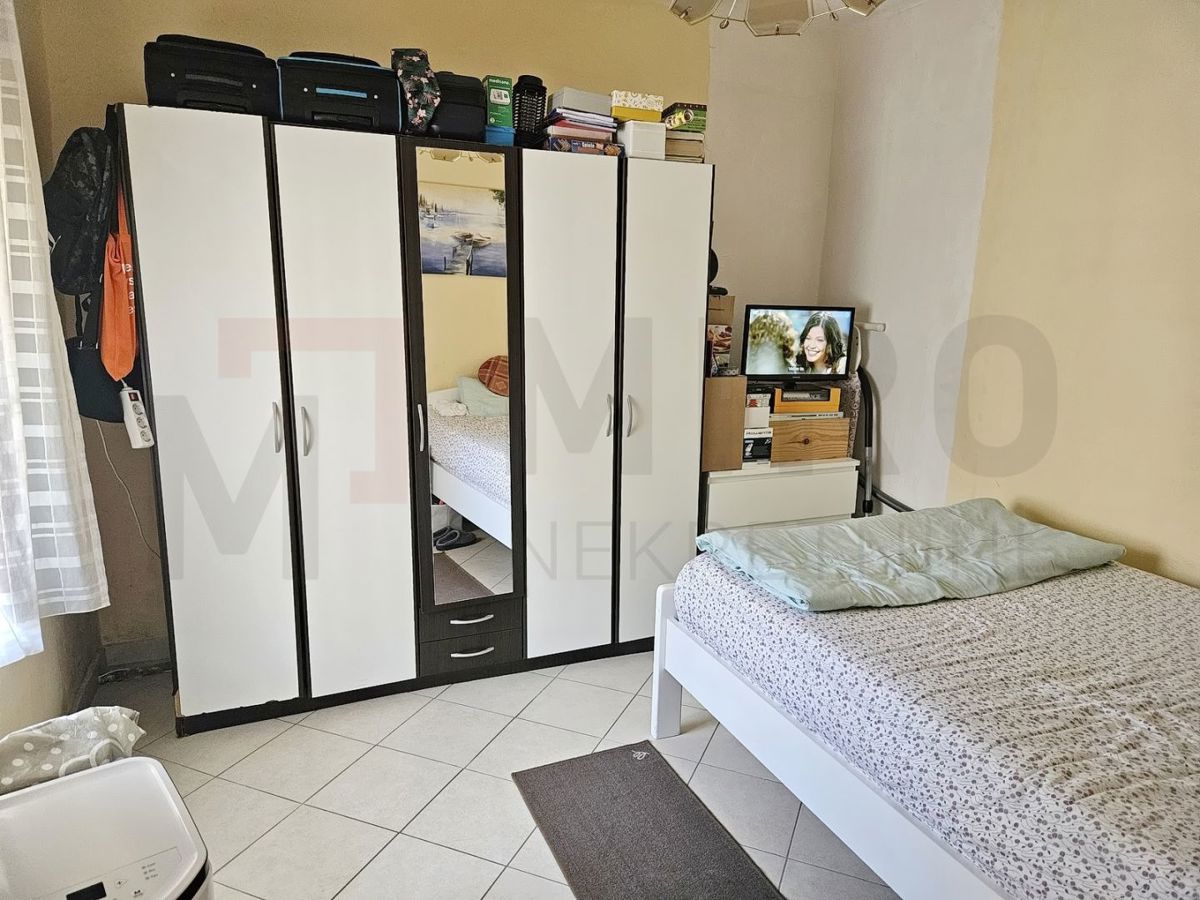 Malinska, apartma v samem centru, 20 m od morja, PRODAJA!