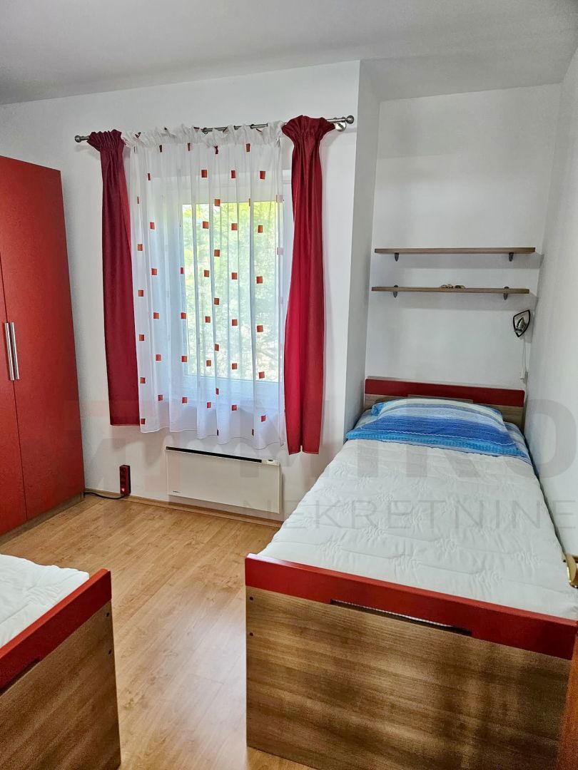 Malinska, opremljen dvosobni apartma z odprtim pogledom na morje