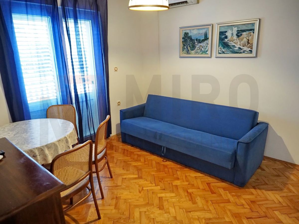 Malinska, apartmajska hiša na odlični lokaciji!