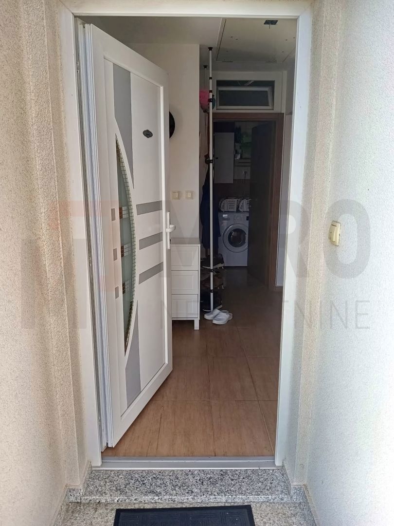 Krk, opremljen apartma z vrtom, PRODAJA!