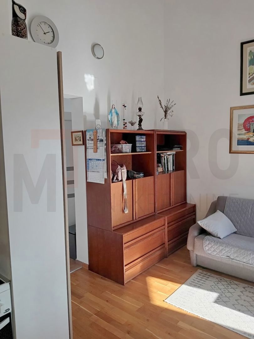 Krk, opremljen apartma z vrtom, PRODAJA!