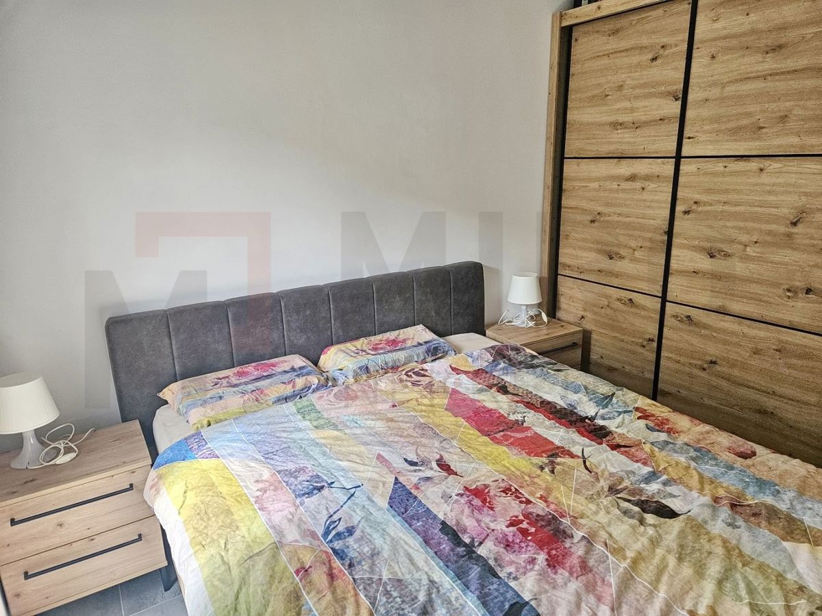 Njivice, dvosobno stanovanje z vrtom, PRODAMO!
