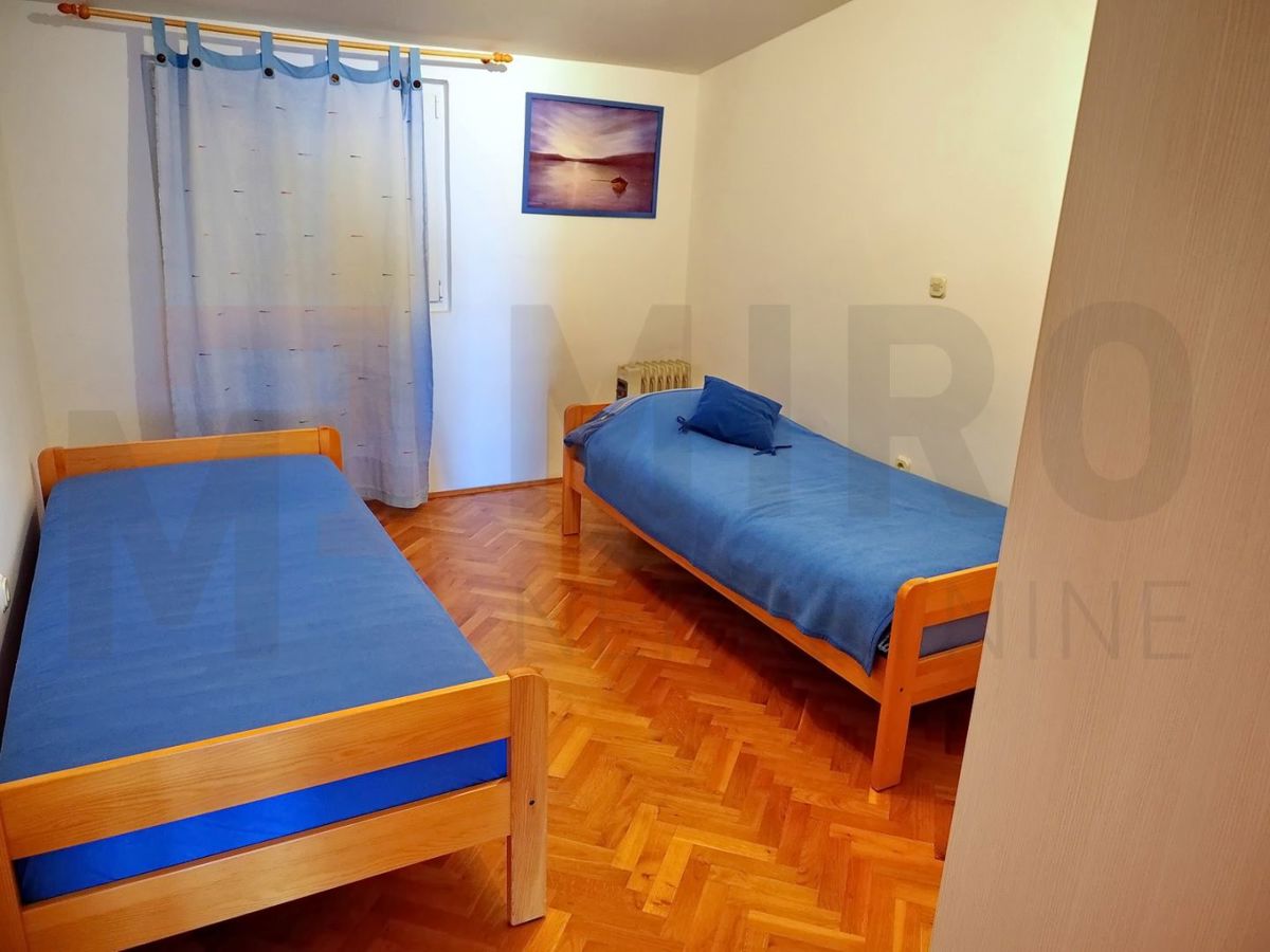 Malinska, dvosobno stanovanje z odprtim pogledom na morje!
