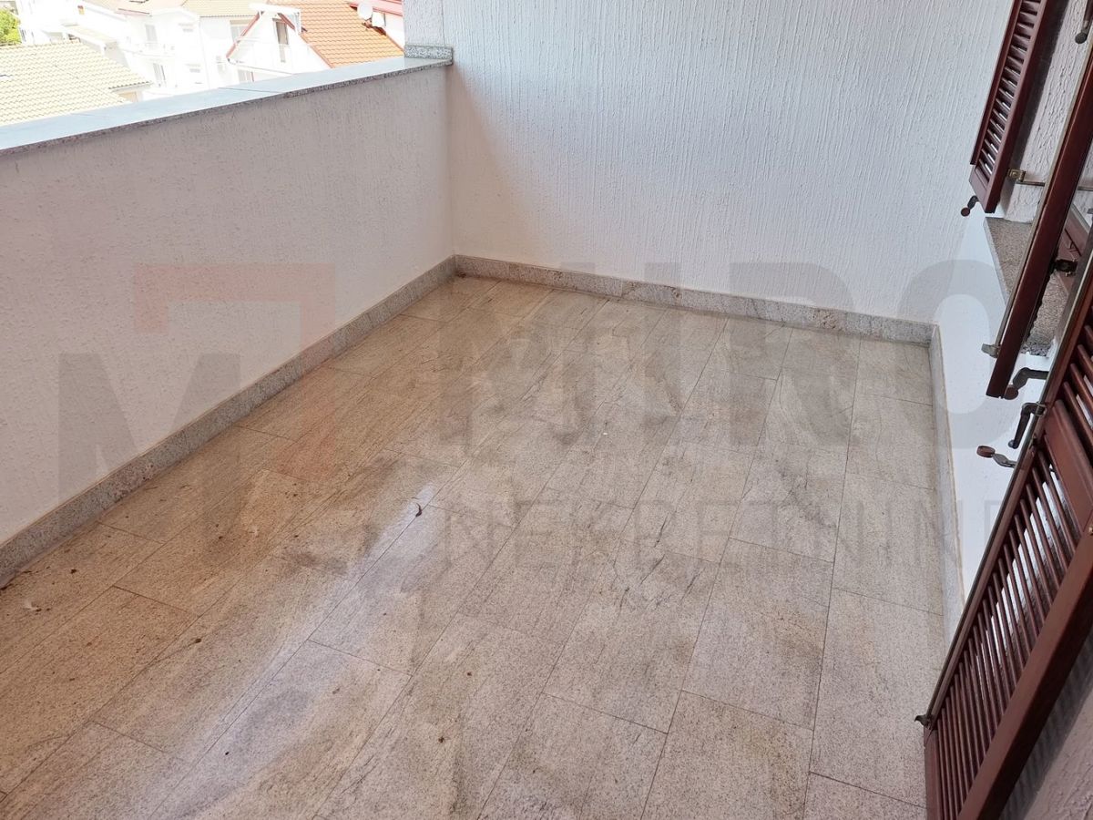 Malinska, dvosobno stanovanje z odprtim pogledom na morje!