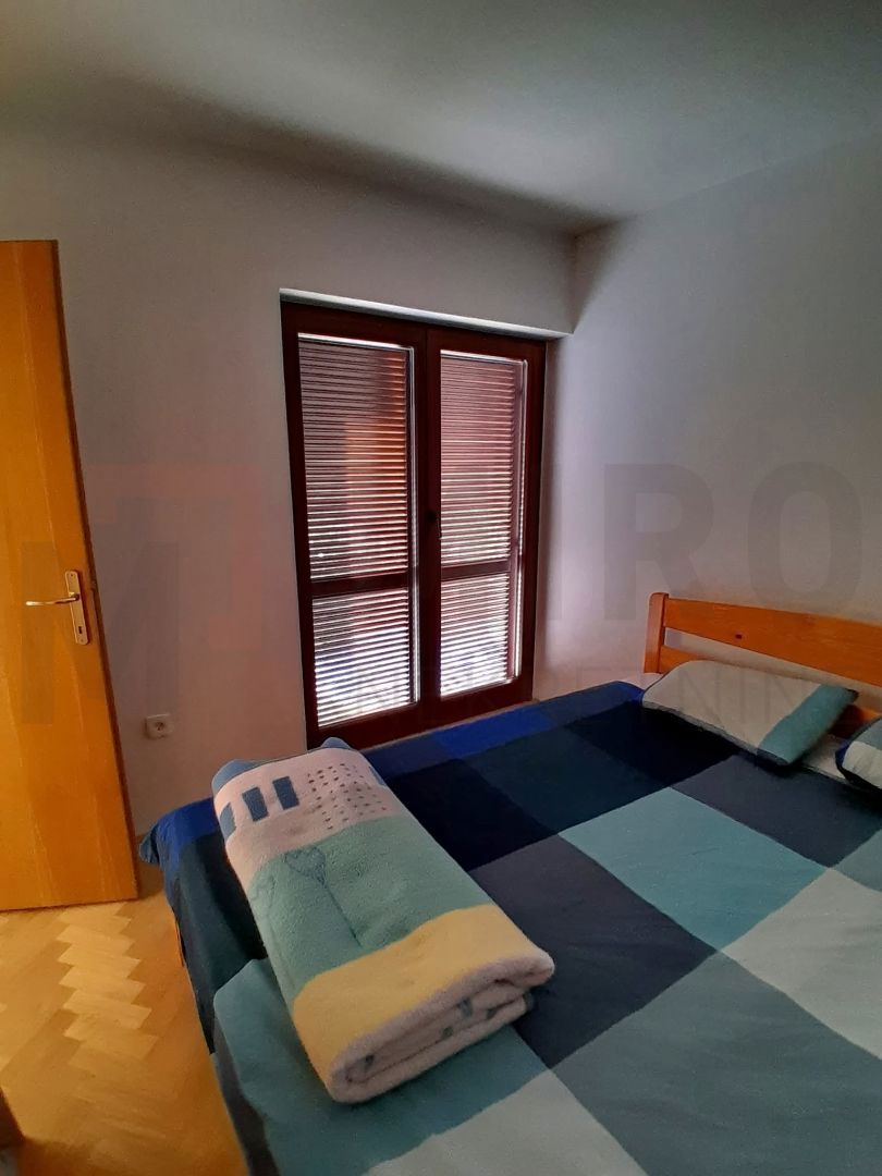 Baška, okolica, trisobno stanovanje na mirni lokaciji, PRODAMO!