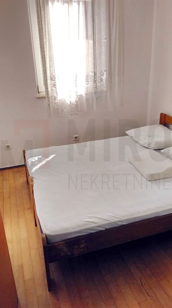 Punat, opremljeno stanovanje v bližini plaže, PRODAJA!
