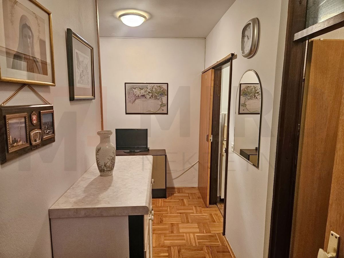 Njivice, opremljeno enosobno stanovanje v 1. nadstropju, PRODAMO!