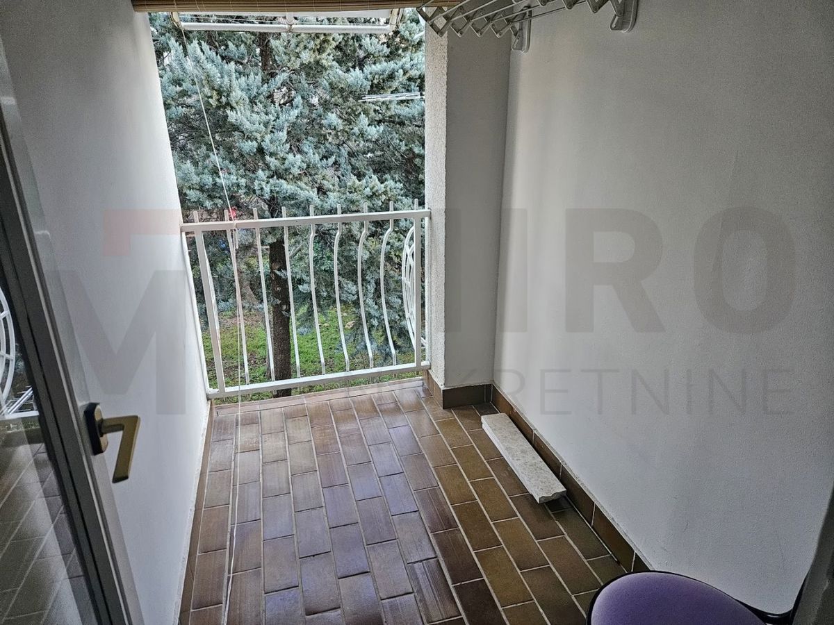 Njivice, opremljeno enosobno stanovanje v 1. nadstropju, PRODAMO!