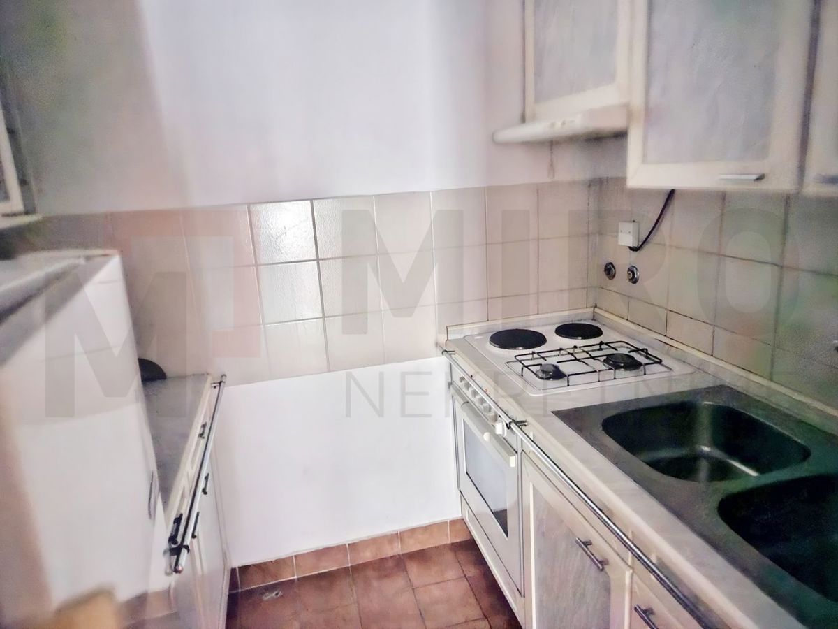 Njivice, opremljeno enosobno stanovanje v 1. nadstropju, PRODAMO!