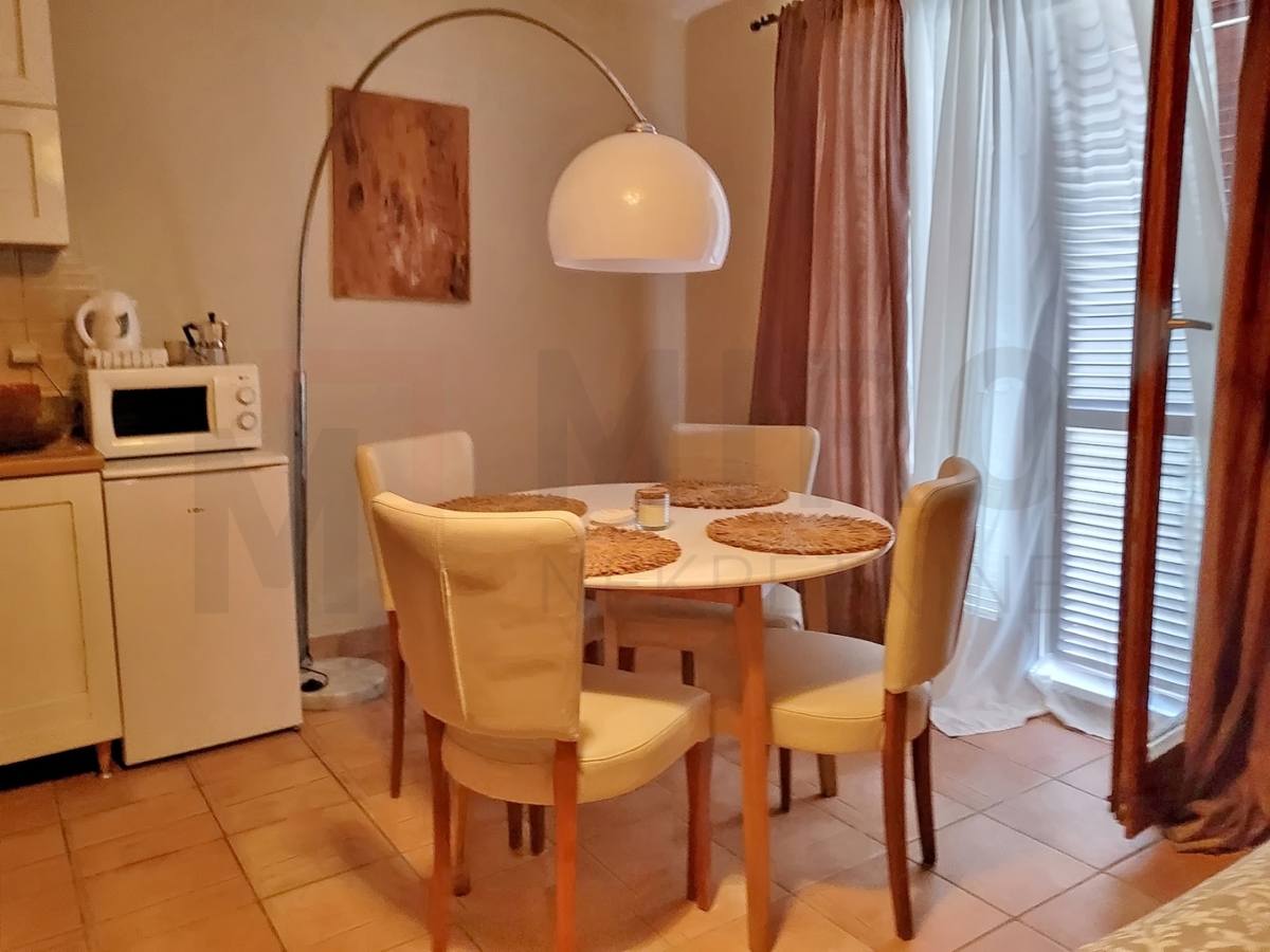 Njivice, visoko pritličje, 2 apartmaja v paketu, PRODAJA!