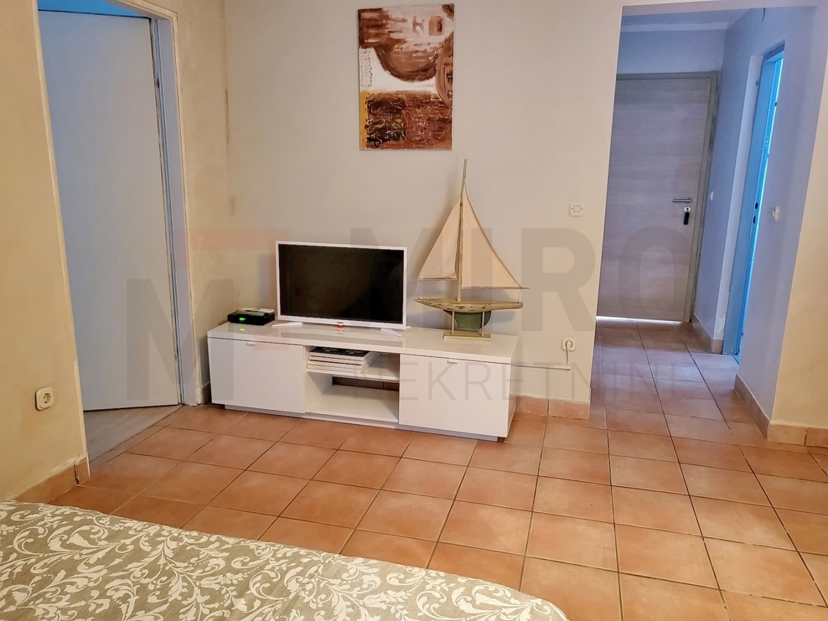 Njivice, visoko pritličje, 2 apartmaja v paketu, PRODAJA!