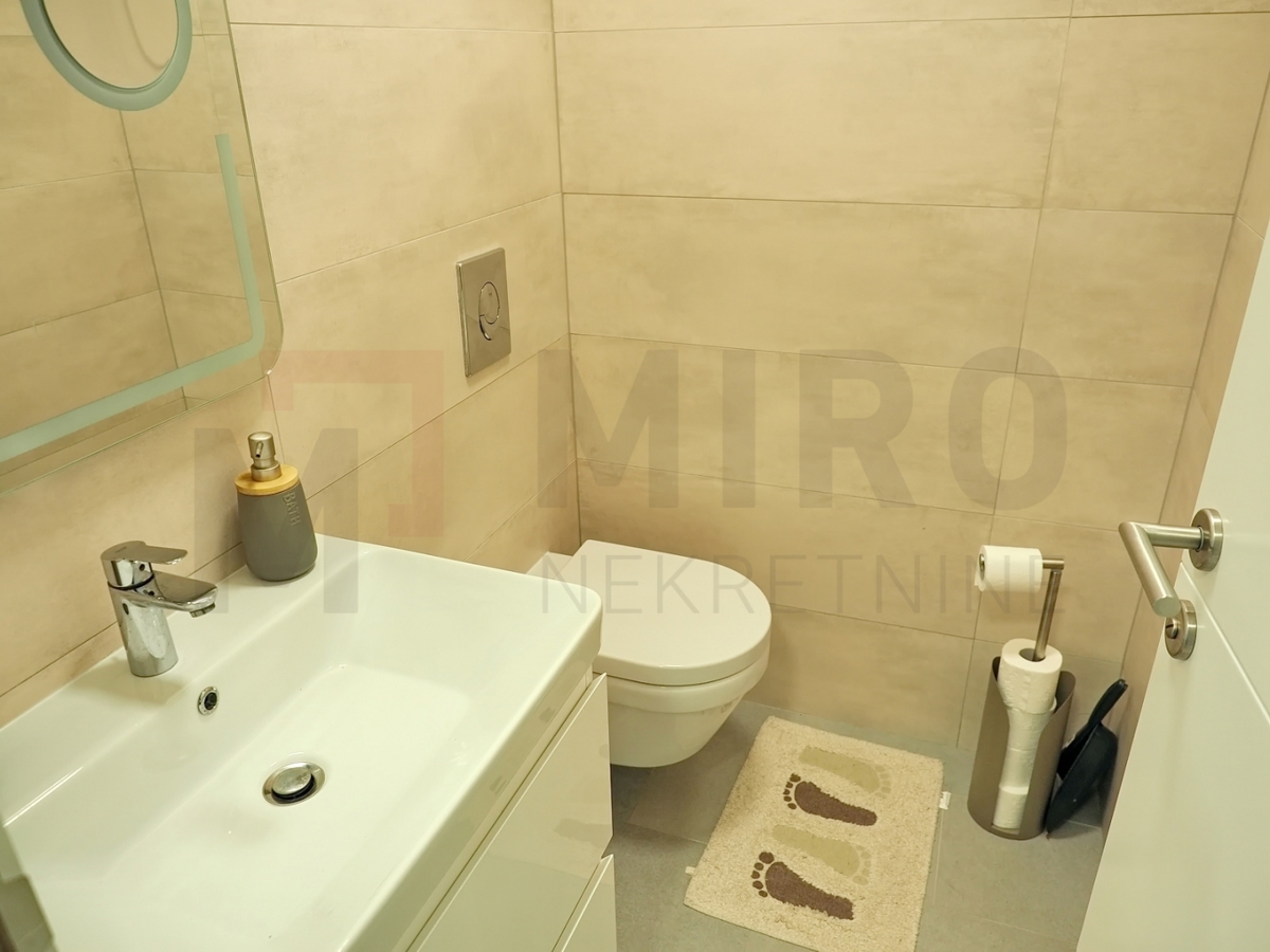 Malinska, moderno opremljen apartma v 1. nadstropju z odprtim pogledom, PRODAJA!