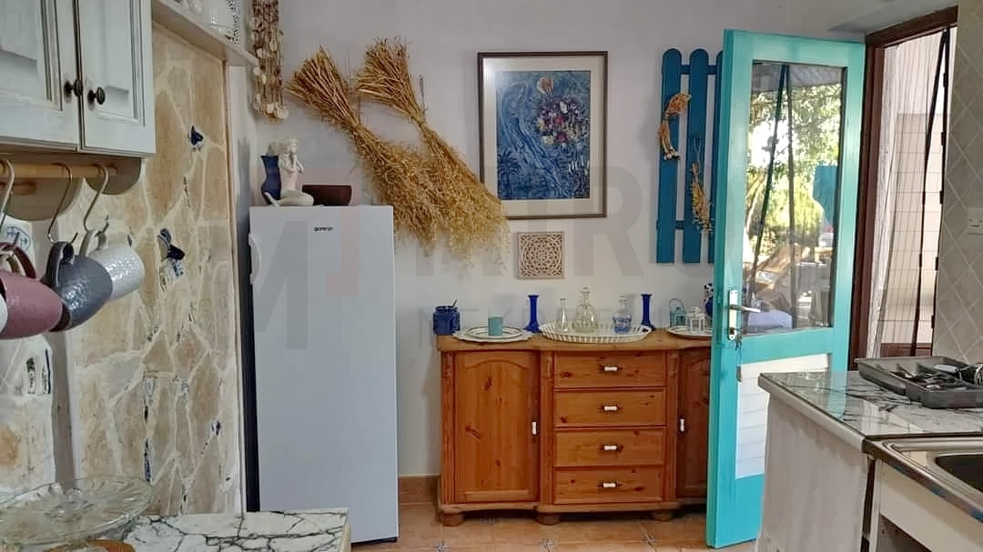 Malinska, apartmajska hiša s 7 stanovanjskimi enotami na odlični lokaciji, PRODAJA!