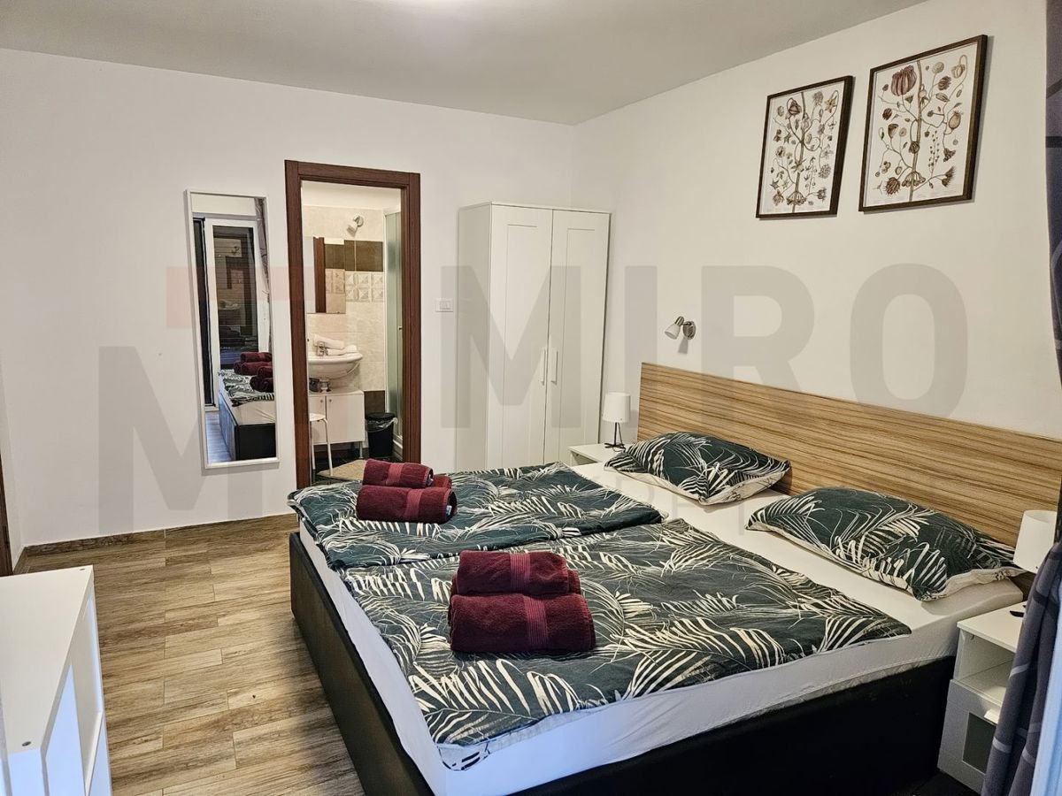 Malinska, popolnoma prenovljen apartma z vrtom, prva vrsta do morja!