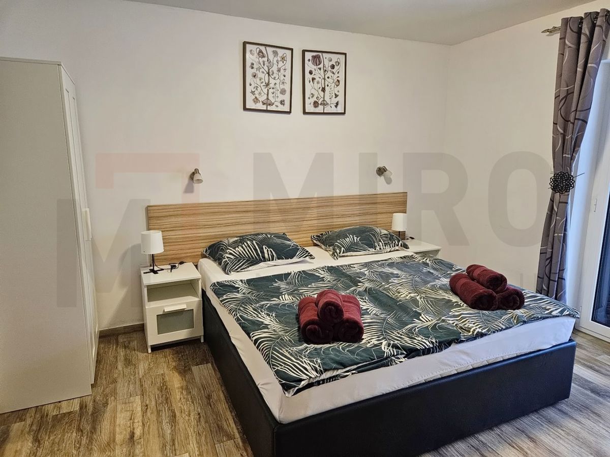 Malinska, popolnoma prenovljen apartma z vrtom, prva vrsta do morja!