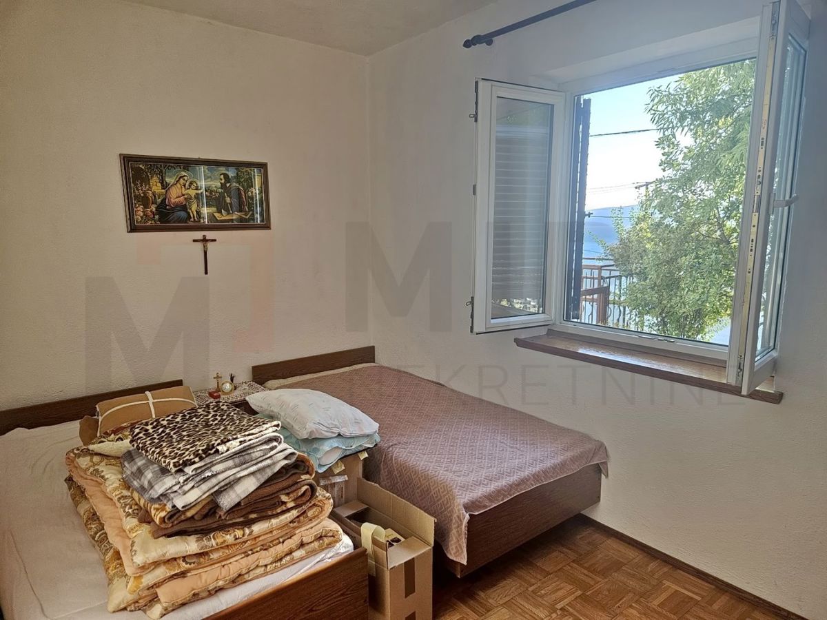 Hiša Senj, 250m2