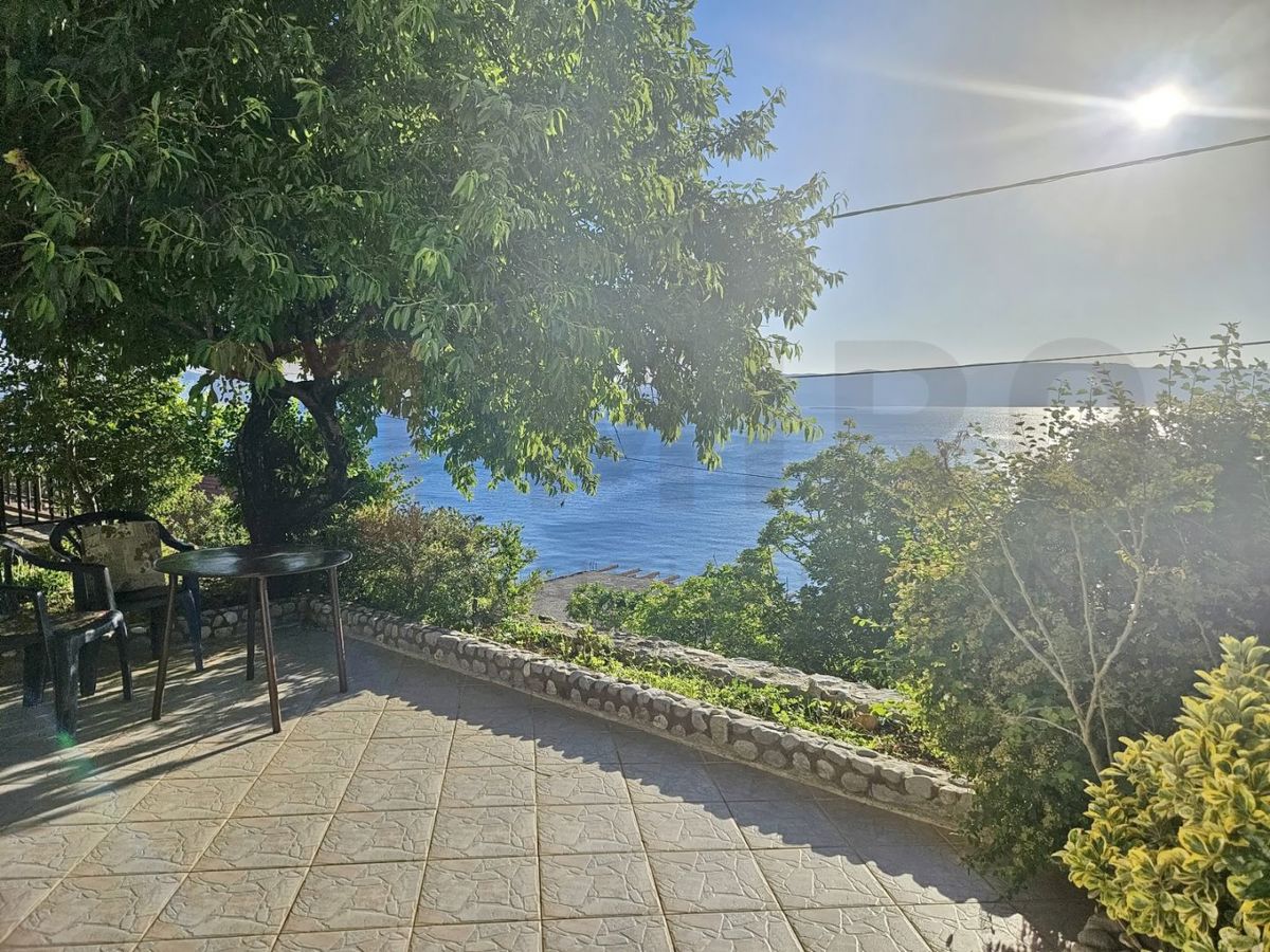 Hiša Senj, 250m2