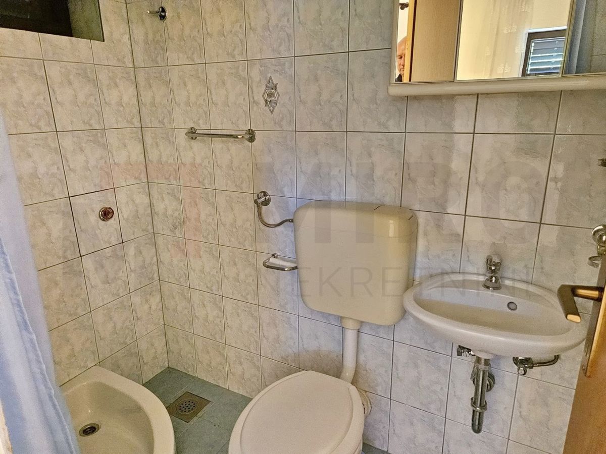Hiša Senj, 250m2