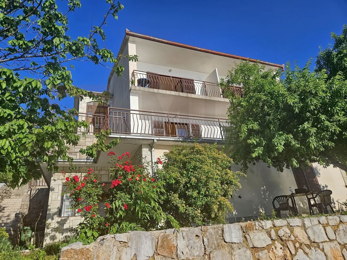 Hiša Senj, 250m2