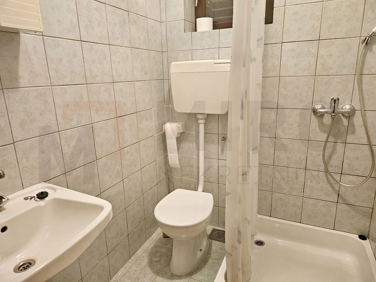 Hiša Senj, 250m2