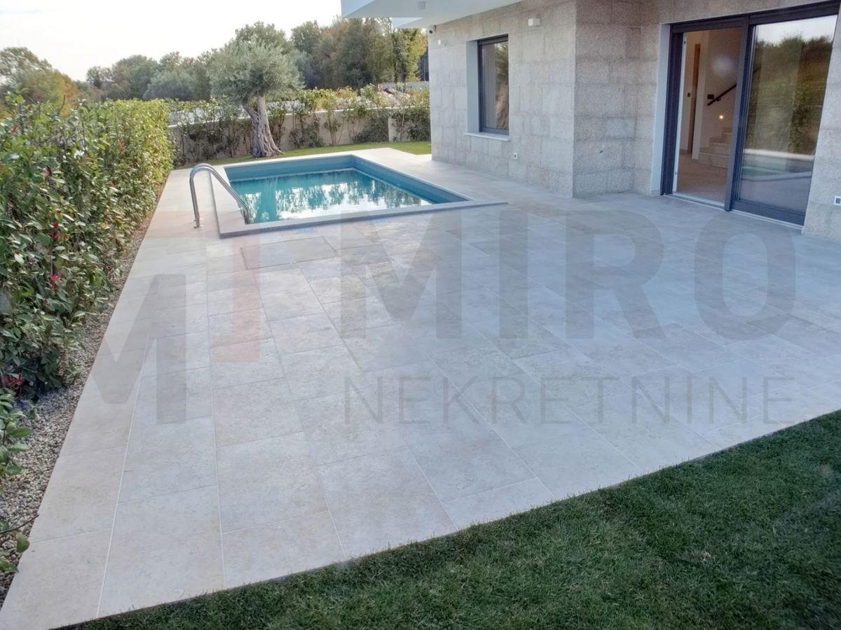 Hiša Malinska, Malinska-Dubašnica, 111m2