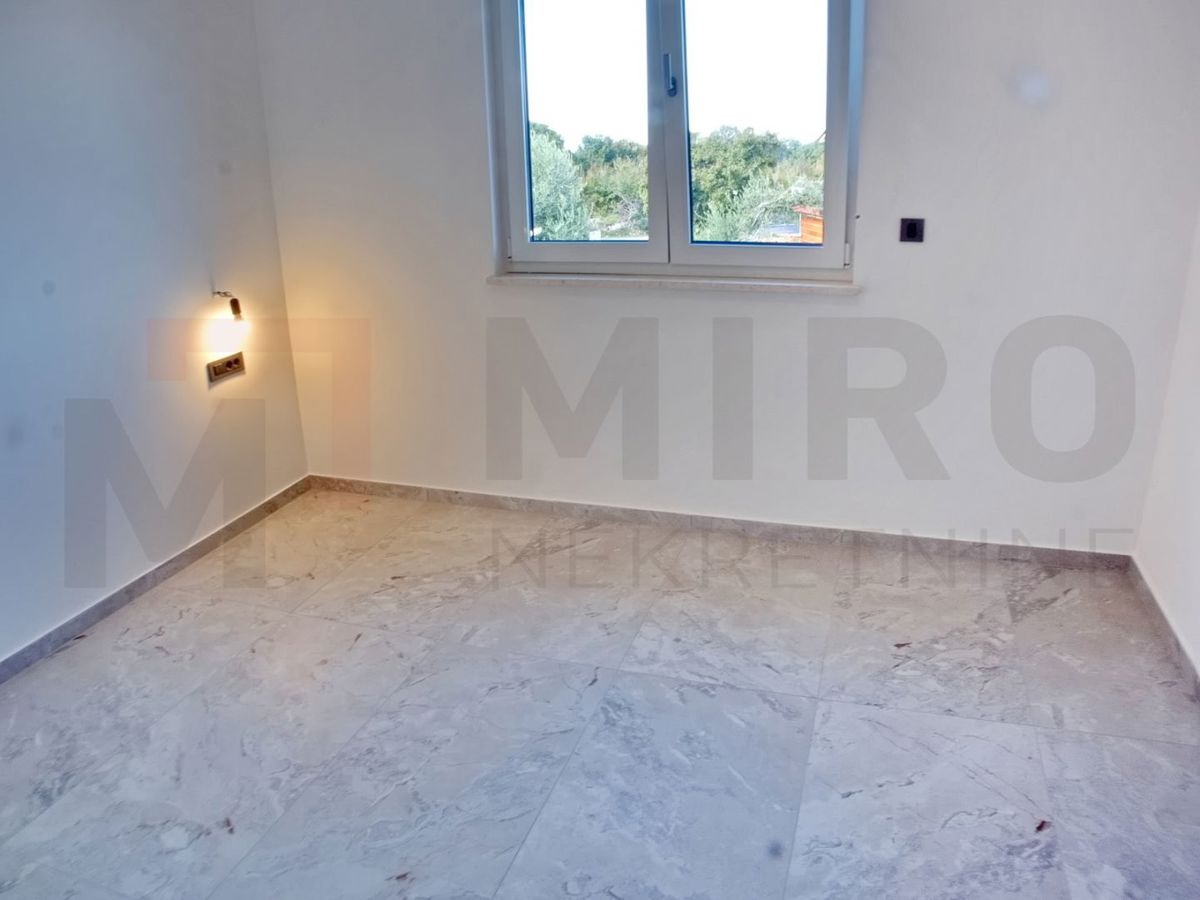 Hiša Malinska, Malinska-Dubašnica, 111m2