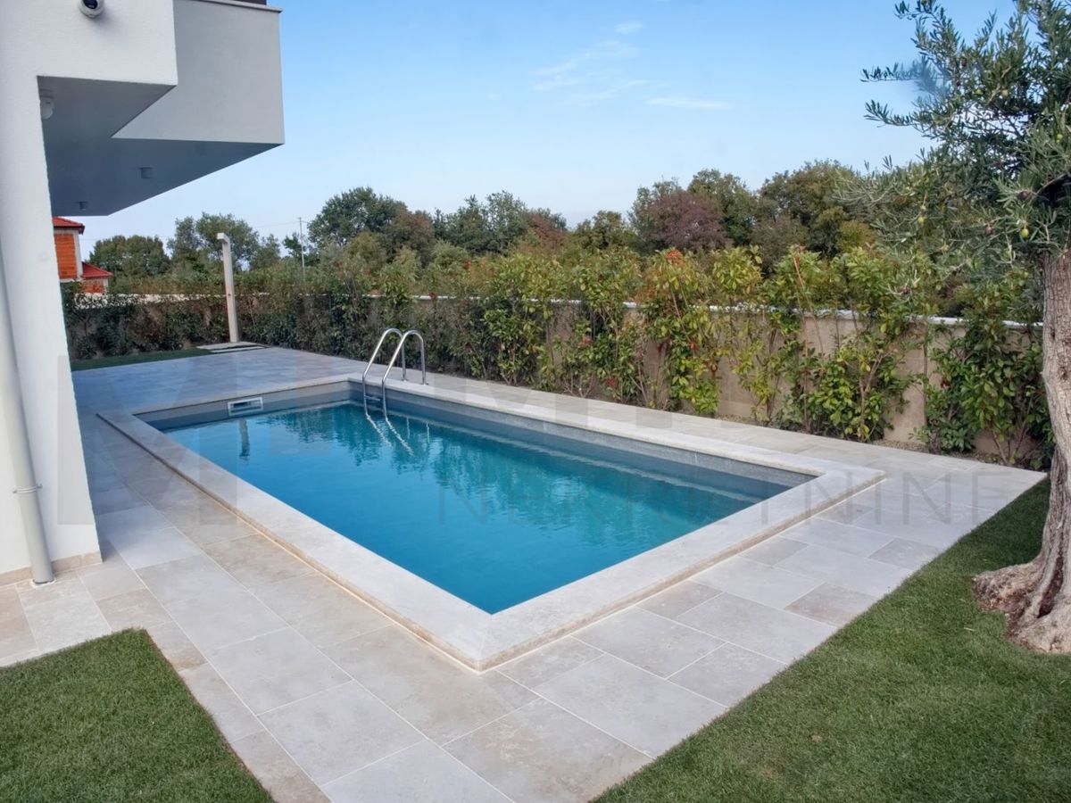 Hiša Malinska, Malinska-Dubašnica, 111m2