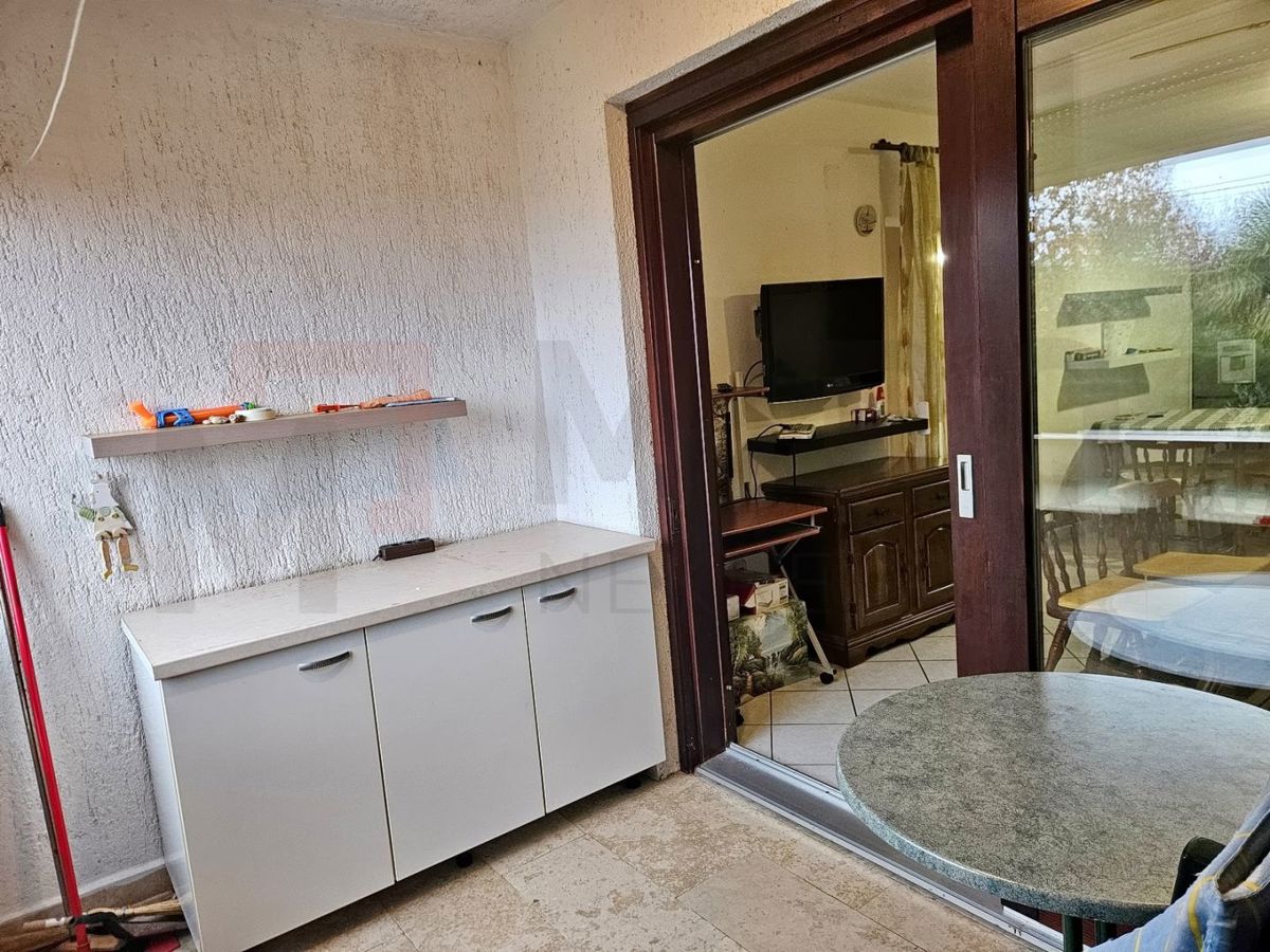 Malinska, opremljeno dvosobno stanovanje v bližini morja!