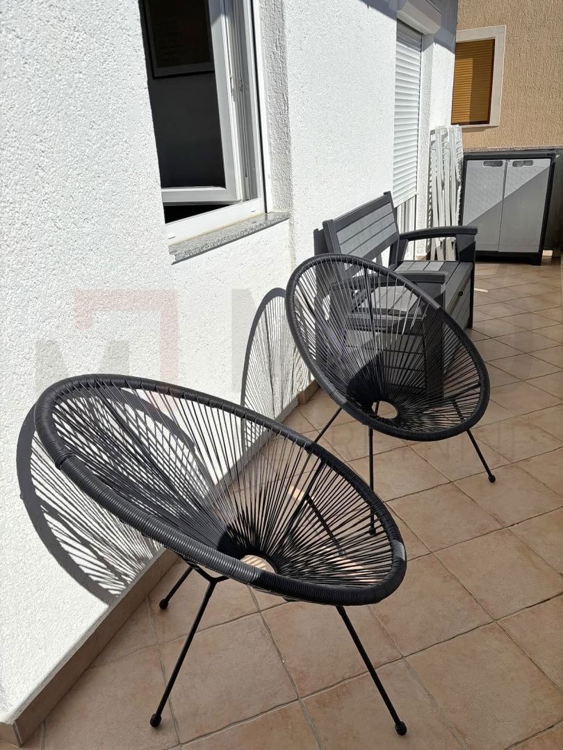 Mesto Krk, čudovito opremljeno trosobno stanovanje s pogledom na morje!