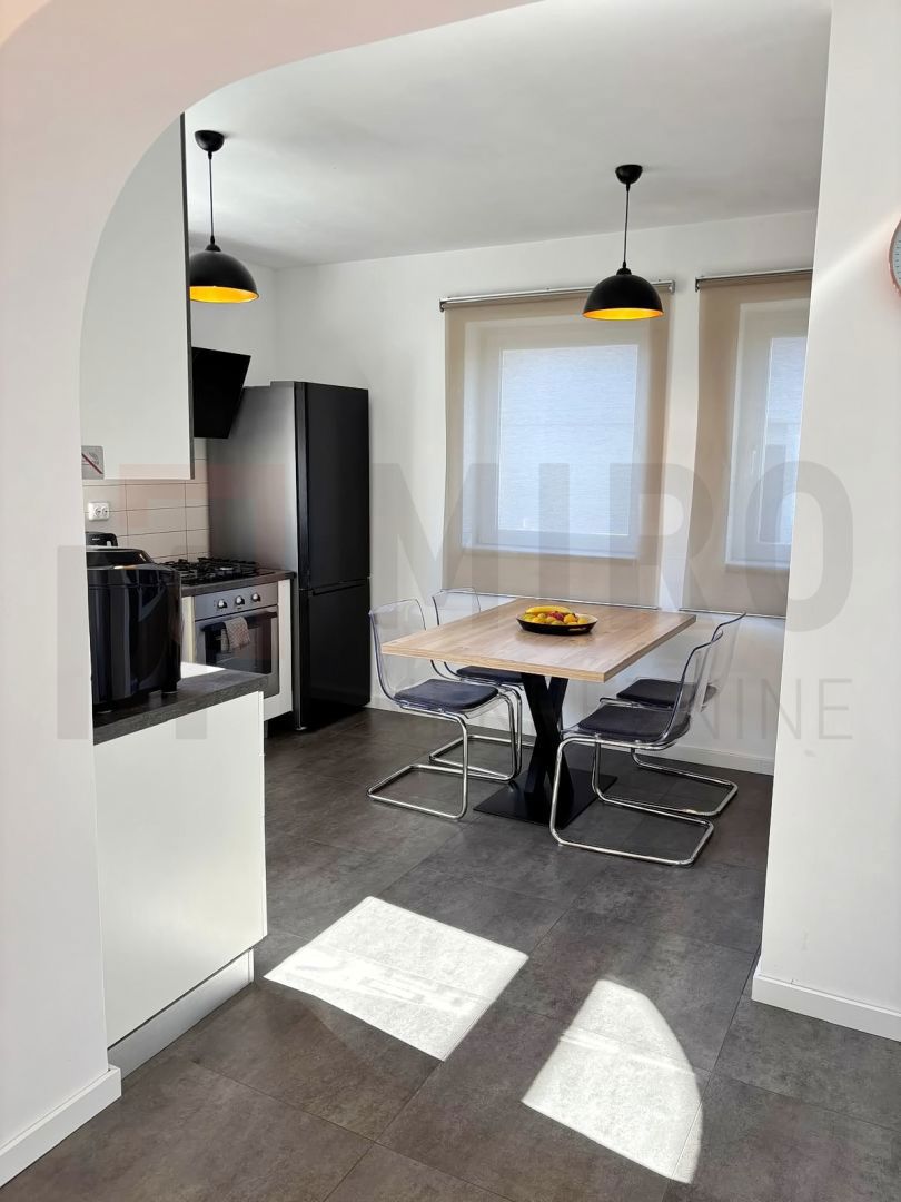 Mesto Krk, čudovito opremljeno trosobno stanovanje s pogledom na morje!