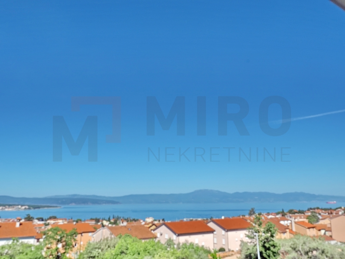 Malinska, opremljen apartma s panoramskim pogledom na morje