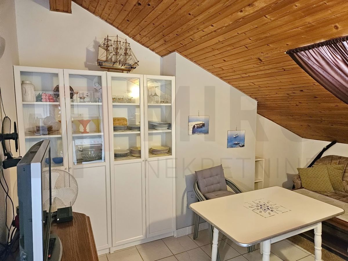 Malinska, opremljeno dvosobno stanovanje s pogledom na morje!