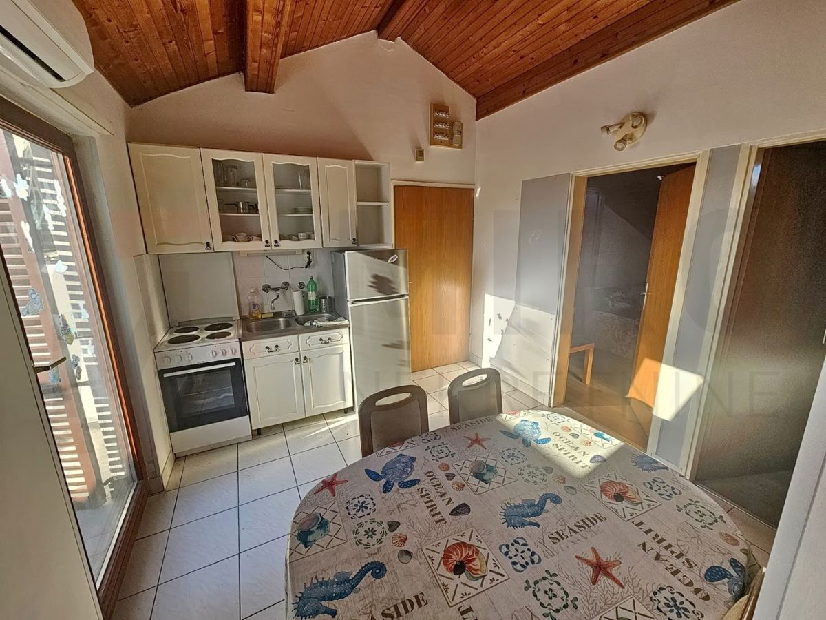 Malinska, opremljeno dvosobno stanovanje s pogledom na morje!