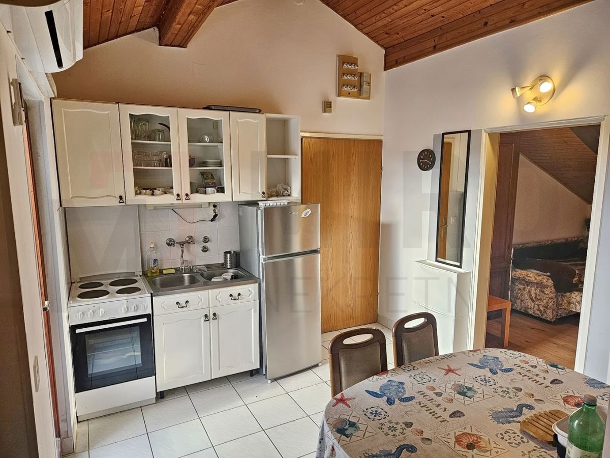 Malinska, opremljeno dvosobno stanovanje s pogledom na morje!