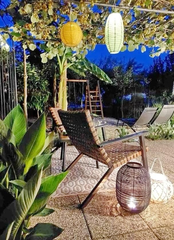 Mesto Krk, opremljeno stanovanje v kleti z vrtom!