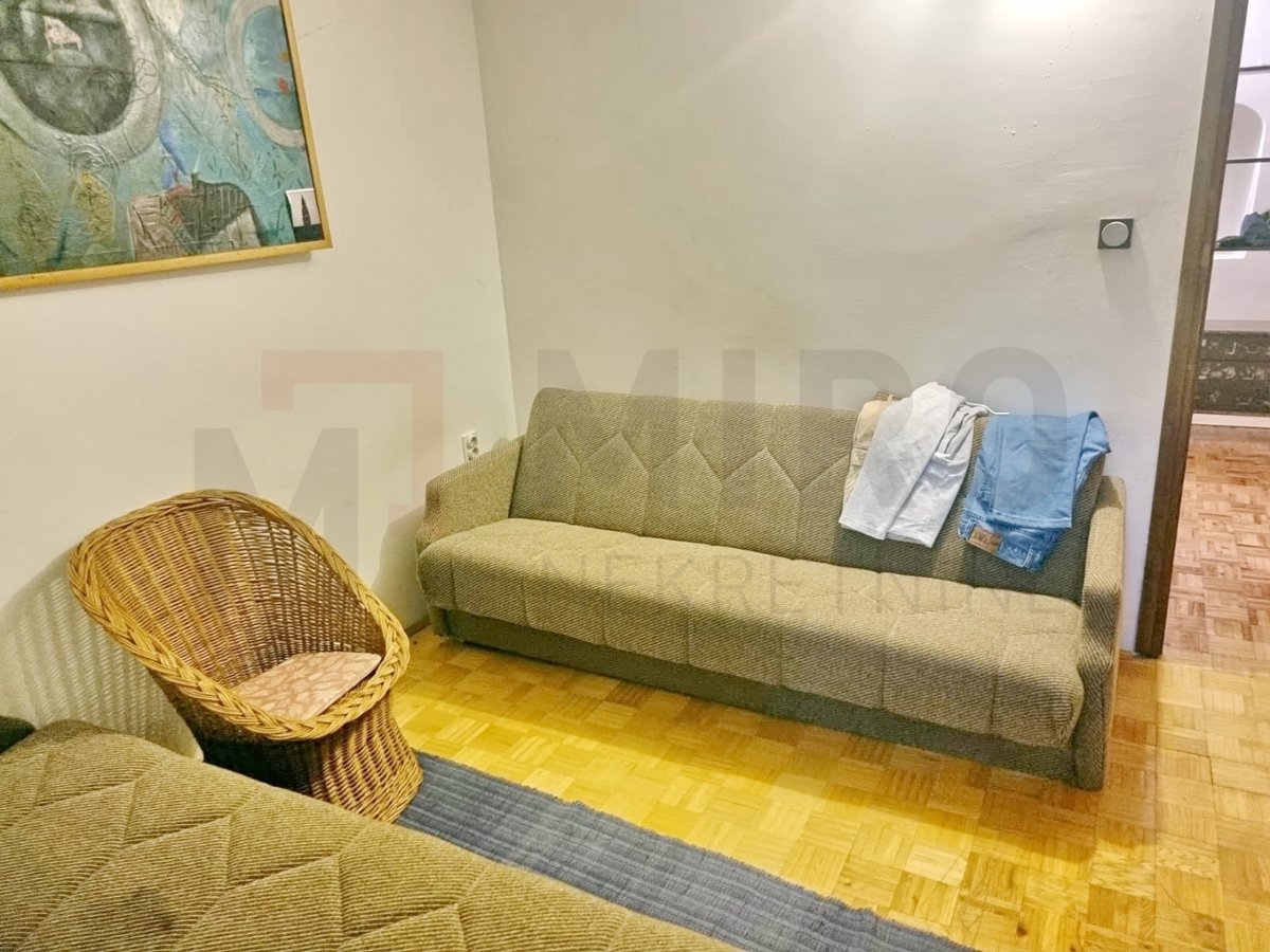 Baška, dvojček z vrtom, PRODAJA!