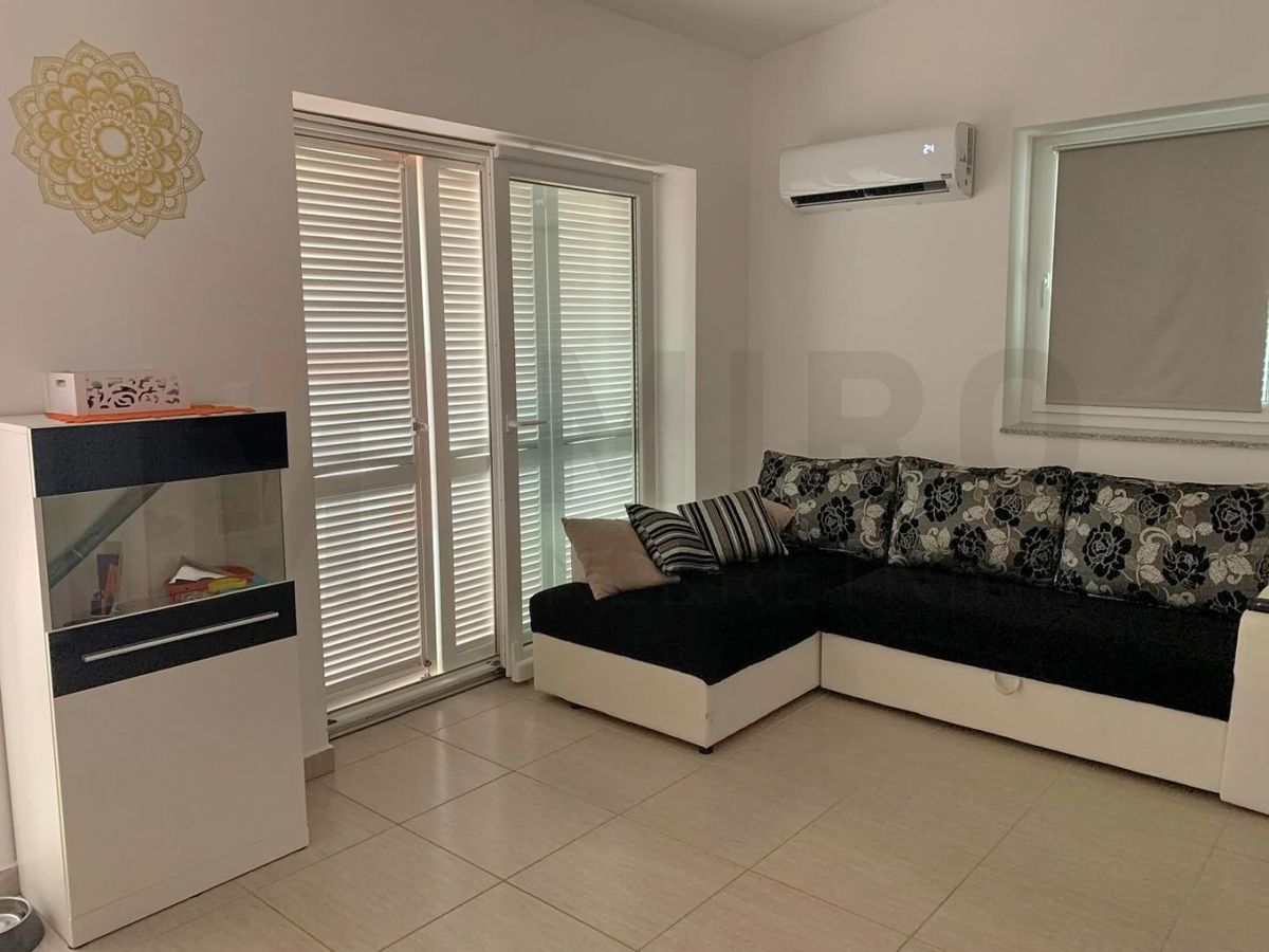 Zaliv Soline, opremljen apartma z odprtim pogledom na morje!