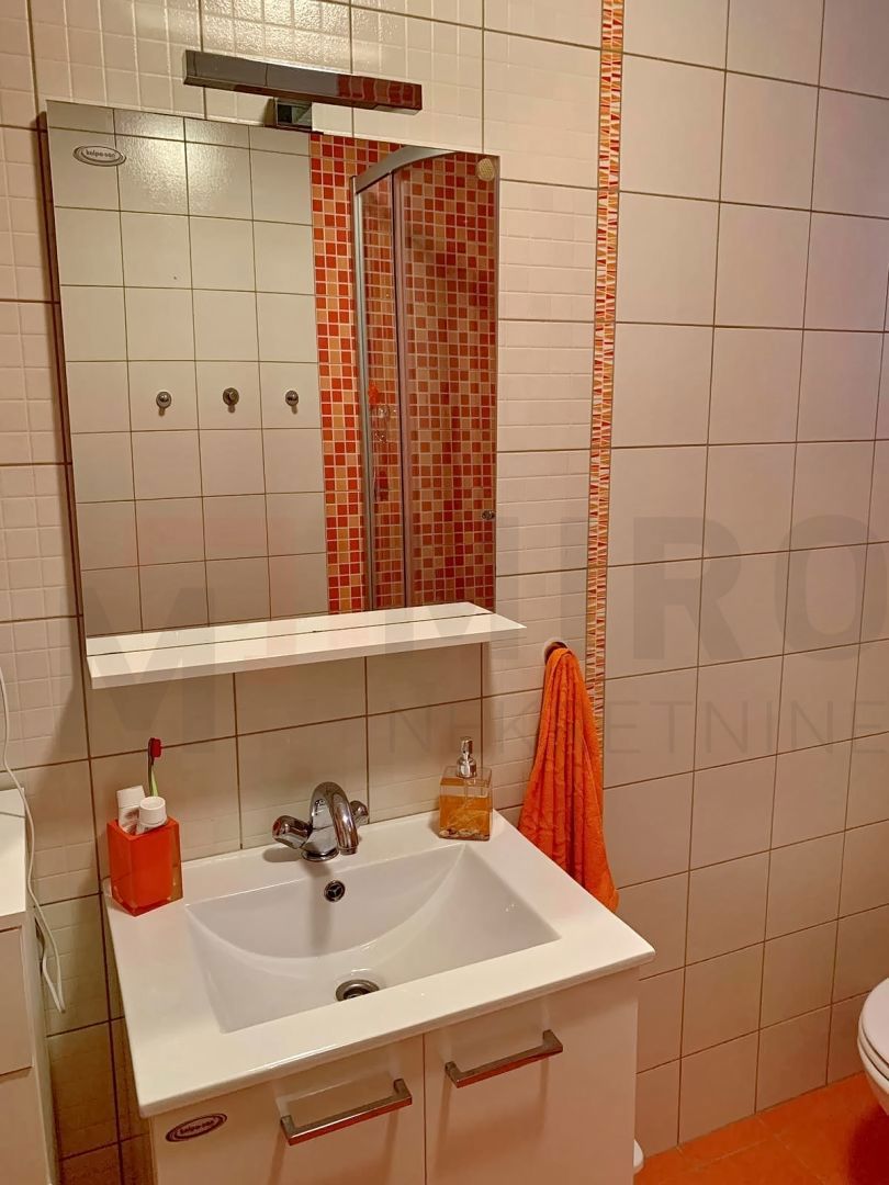 Zaliv Soline, opremljen apartma z odprtim pogledom na morje!