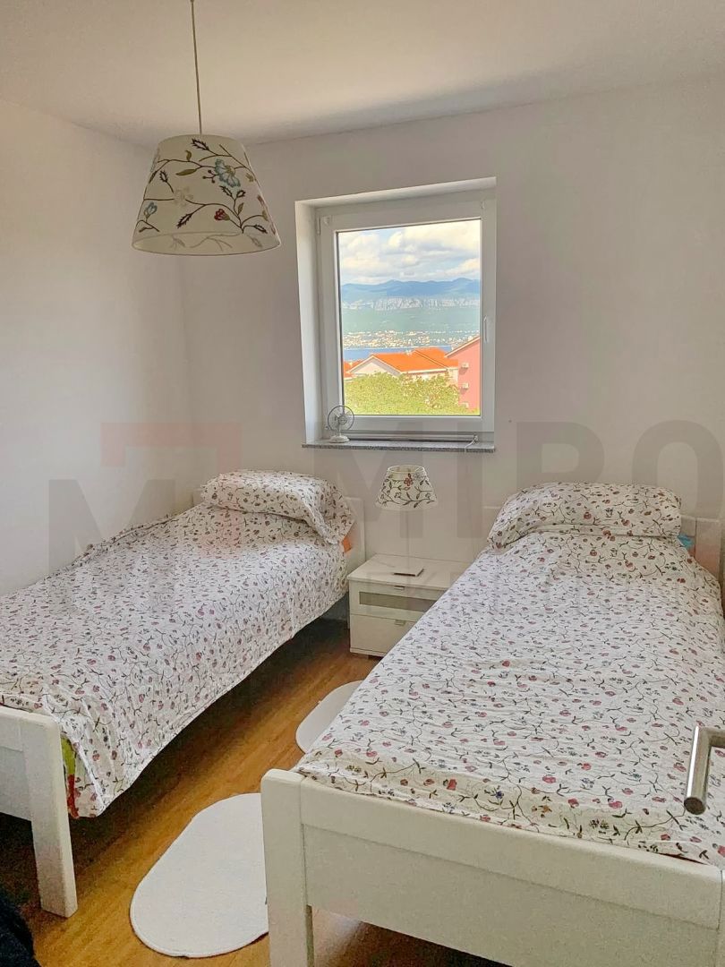 Zaliv Soline, opremljen apartma z odprtim pogledom na morje!
