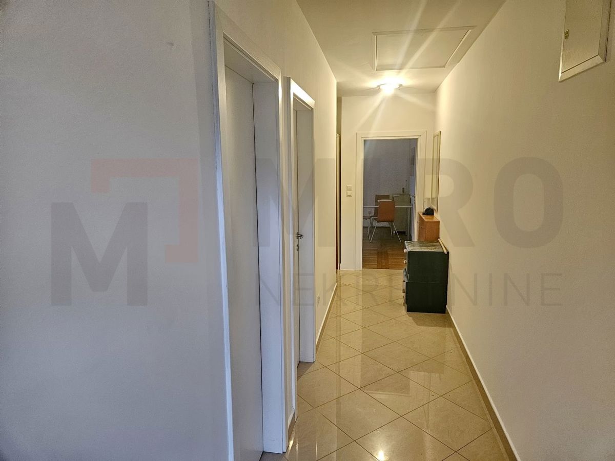 Malinska, dvosobno stanovanje s pogledom na morje!