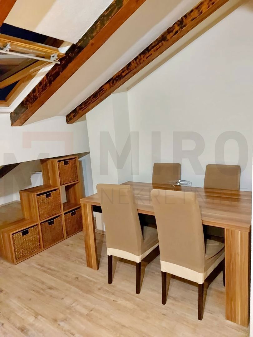 Malinska, dva apartmaja z vrtom na mirni lokaciji!