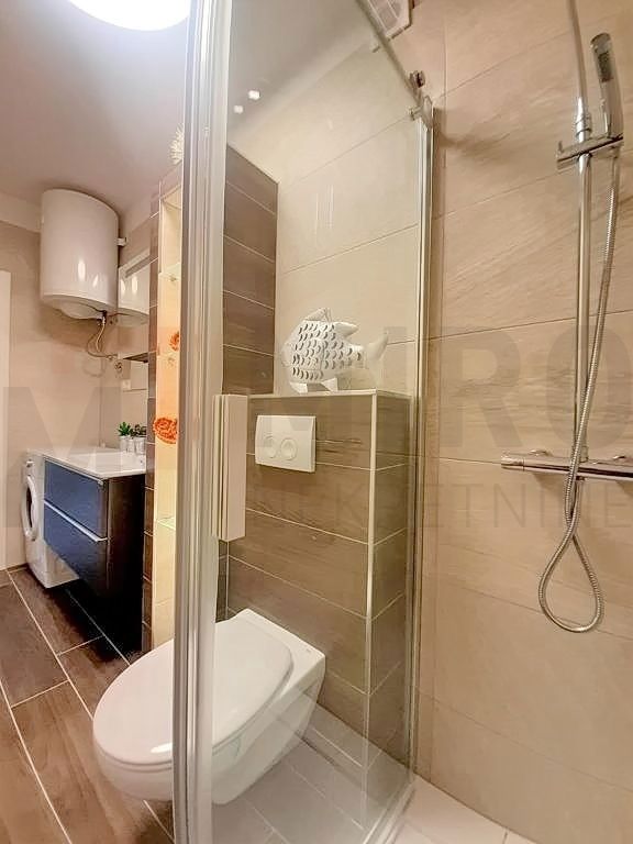 Malinska, dva apartmaja z vrtom na mirni lokaciji!