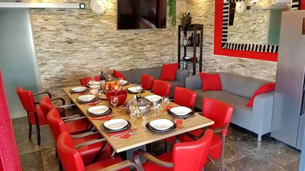 Malinska, novo adaptirana hiša dvojček 70 m od morja, PRODAJA!