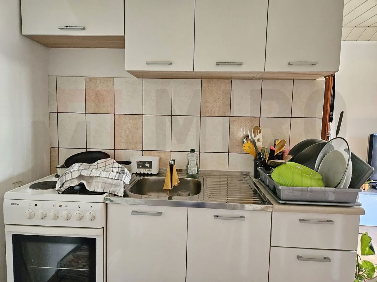 Malinska, okolica, dvojček z več stanovanjskimi enotami, PRODAJA!