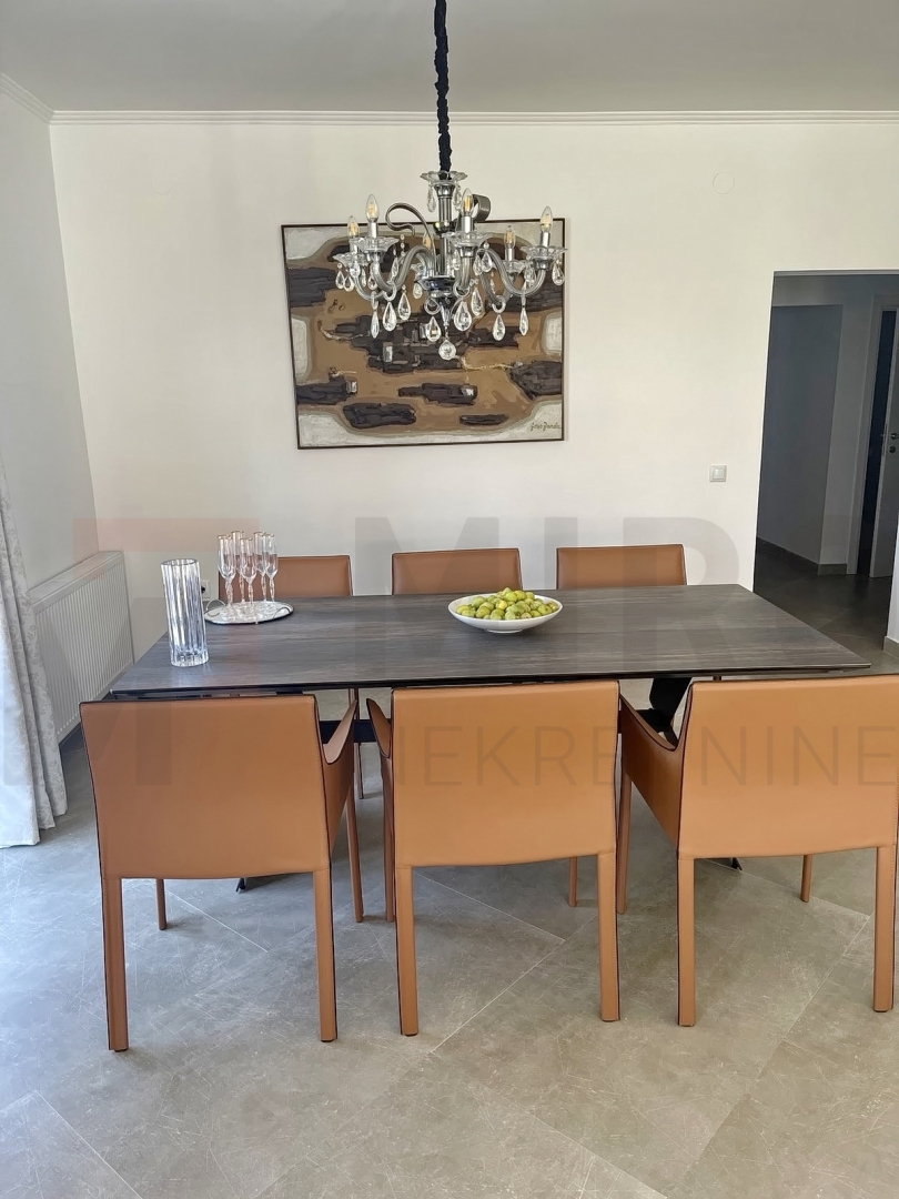 Malinska, apartmajska hiša z bazenom, PRODAJA!