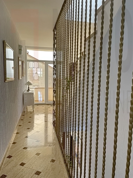 Malinska, apartmajska hiša z bazenom, PRODAJA!