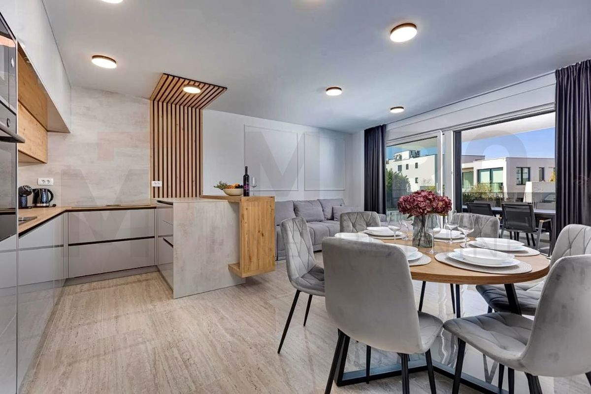Malinska, luksuzno opremljen apartma z bazenom in pogledom na morje
